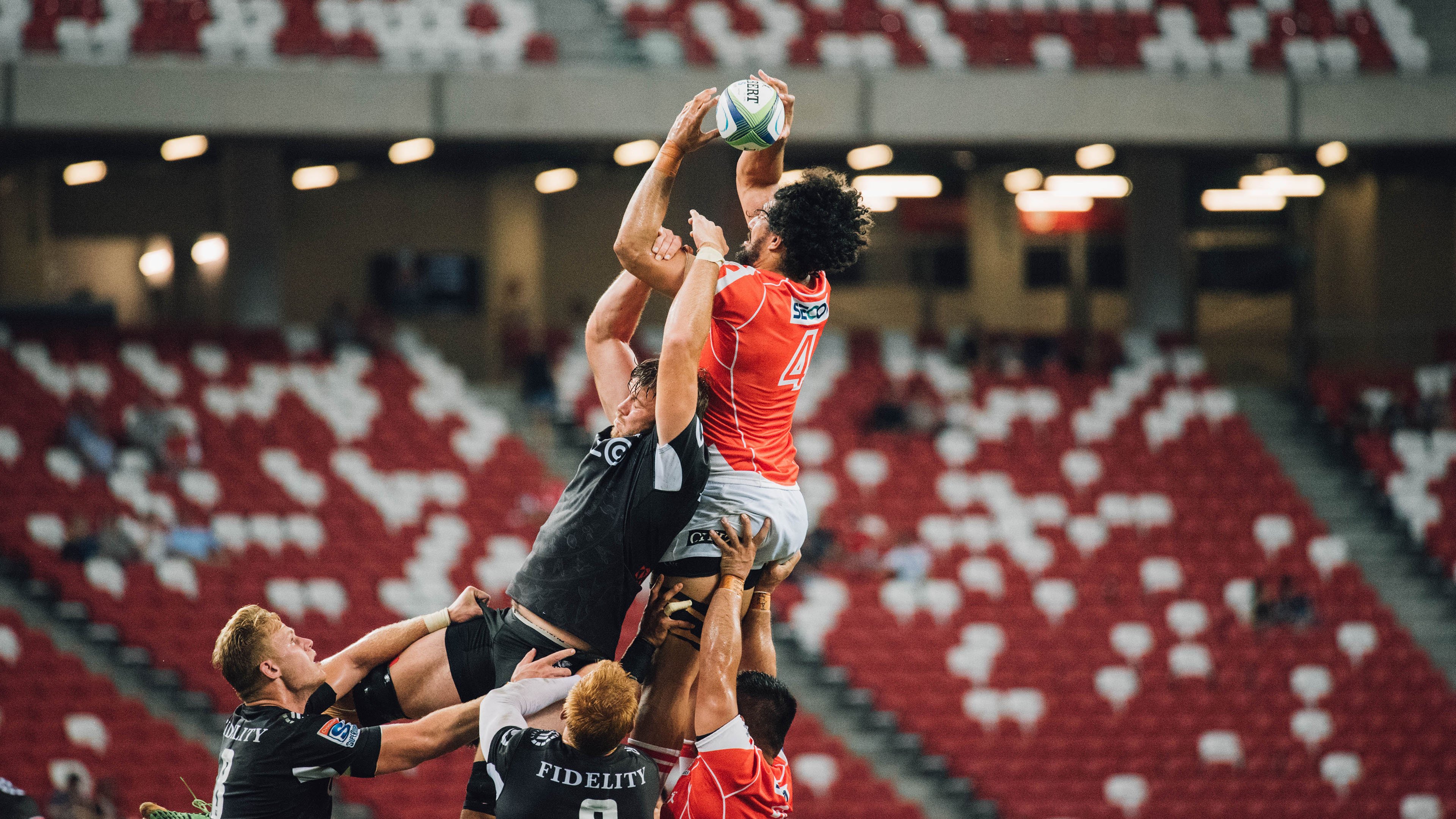 德甲比赛中的战术变化,让对手防不胜防,德甲对抗